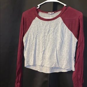Long sleeve crop top